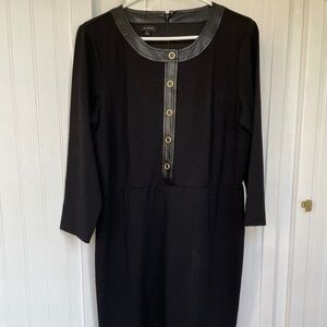 Black and leather dreas